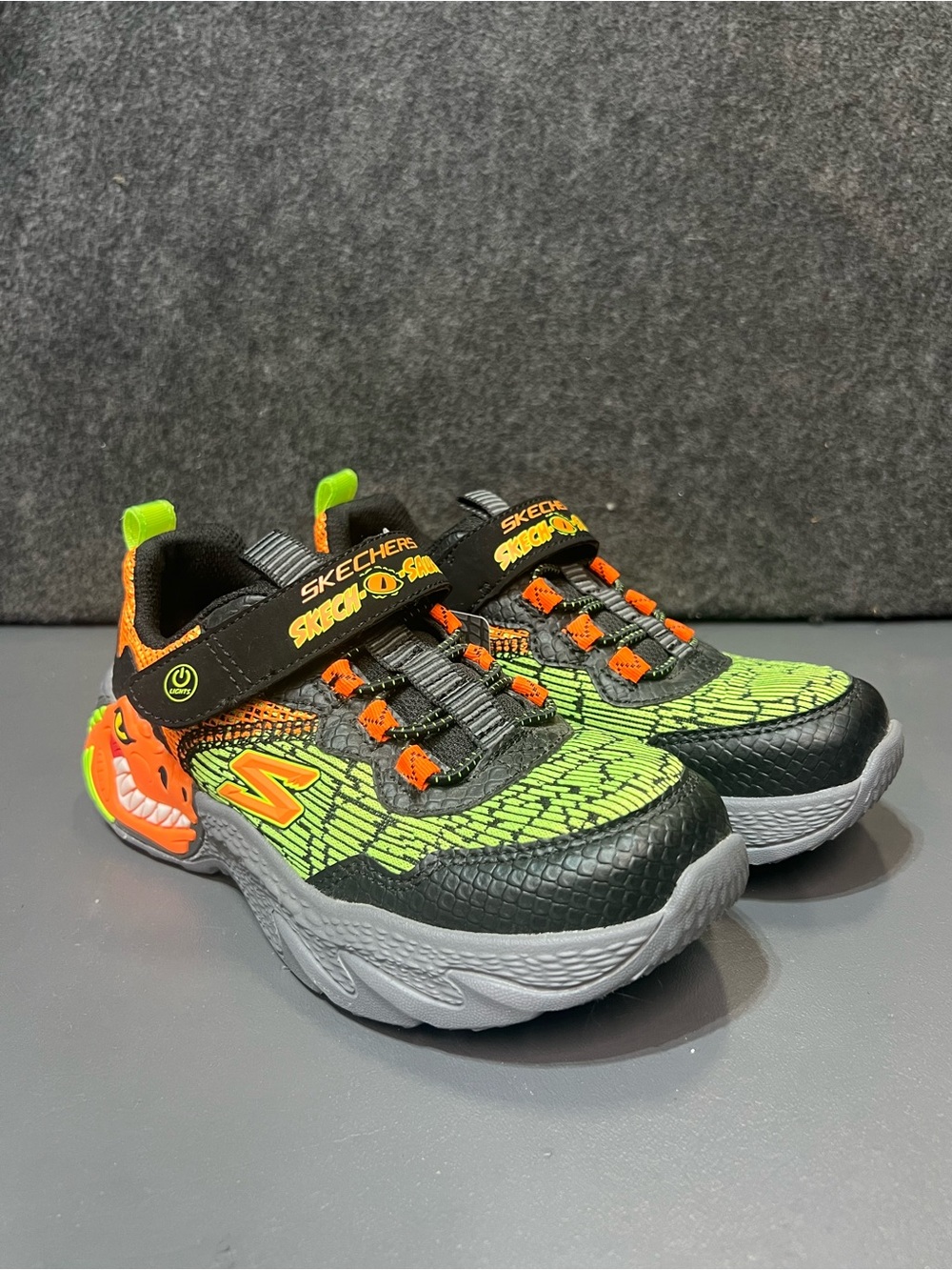 Skechers Skech-O-Saurus - Dino-Lights Boys Sneakers Size 1